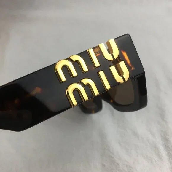 NWT Miu Glimpse sunglasses - Picture 8 of 8